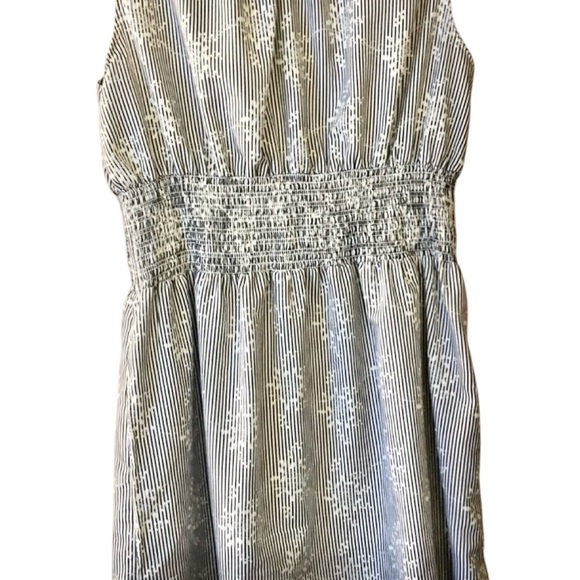 J. GEE DRESS - Picture 2 of 6